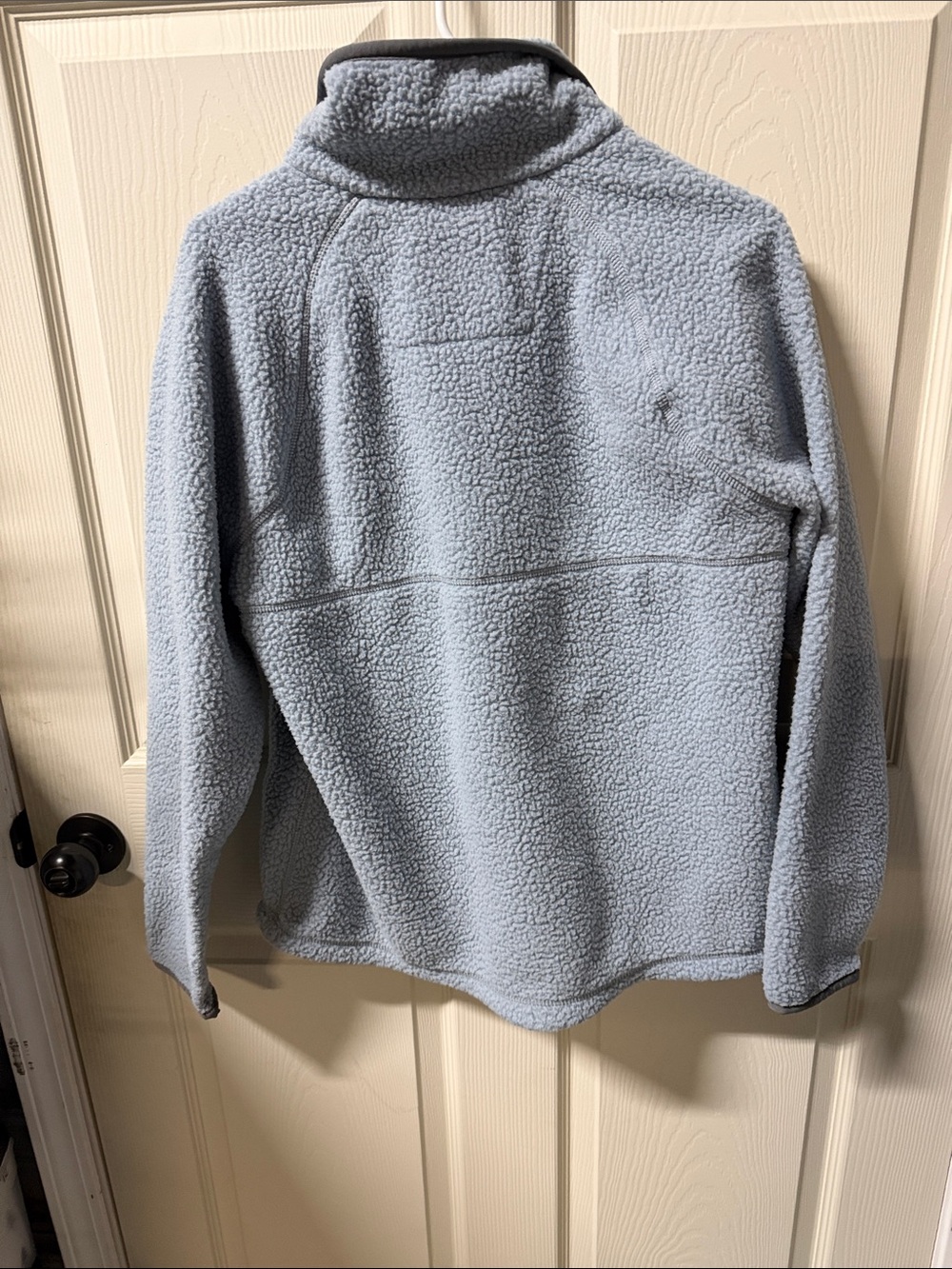 Carhartt women’s Light Blue Sherpa Snap Pullover with Gray Accents - Picture 3 of 3